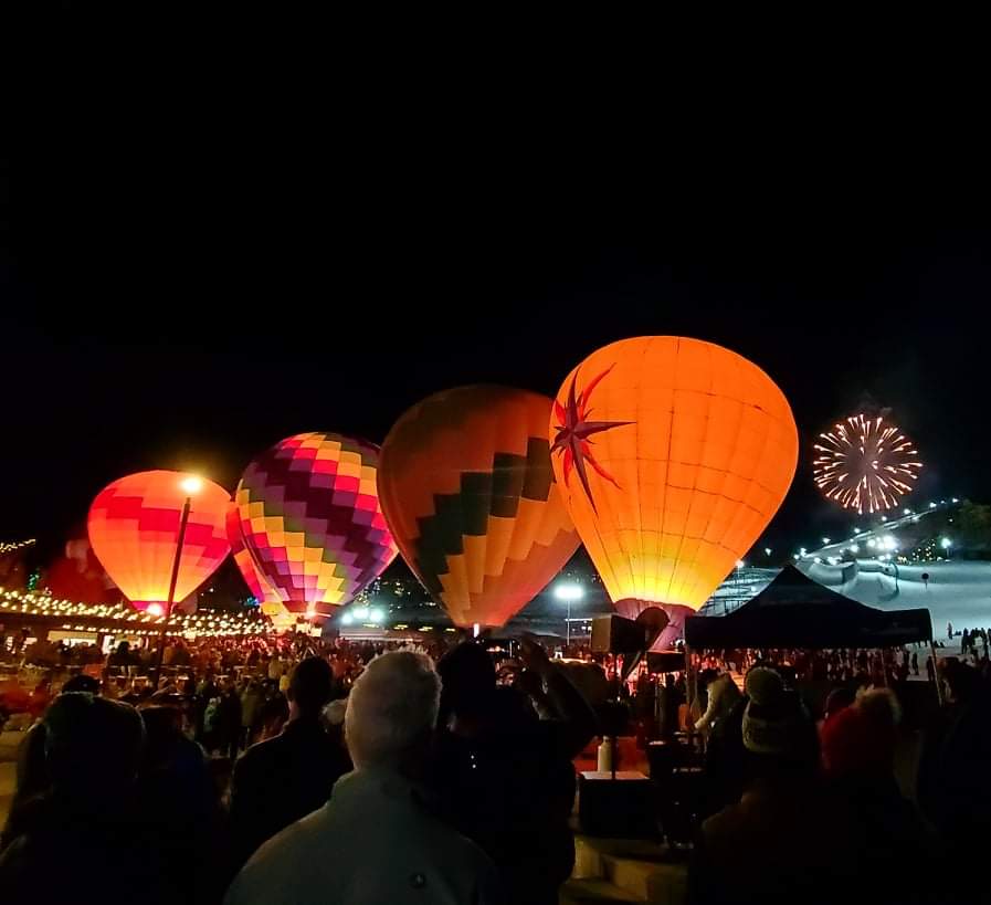 Hot air balloon